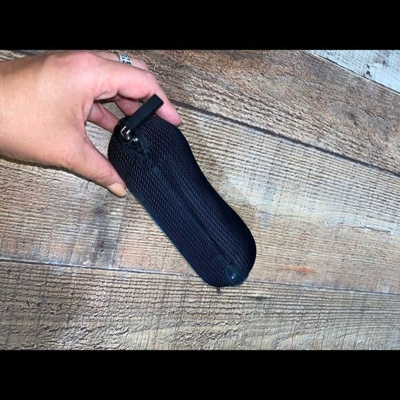Costa sunglasses case  - Picture 2 of 6